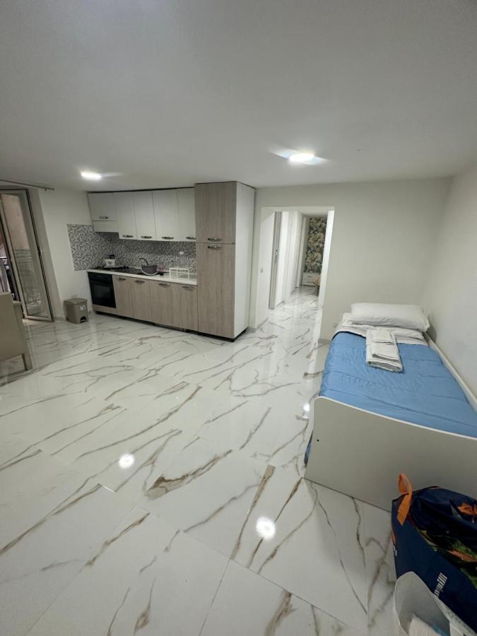 Апартаменты San Matteo House Неаполь Экстерьер фото